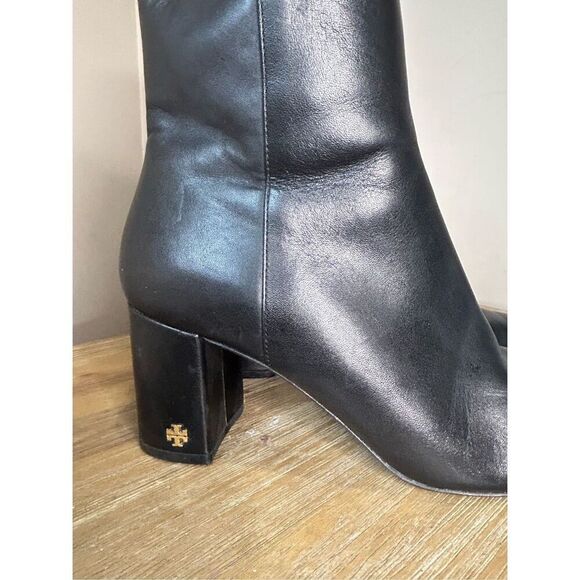TORY BURCH BROOKE LEATHER ANKLE BOOTS - Picture 3 of 11